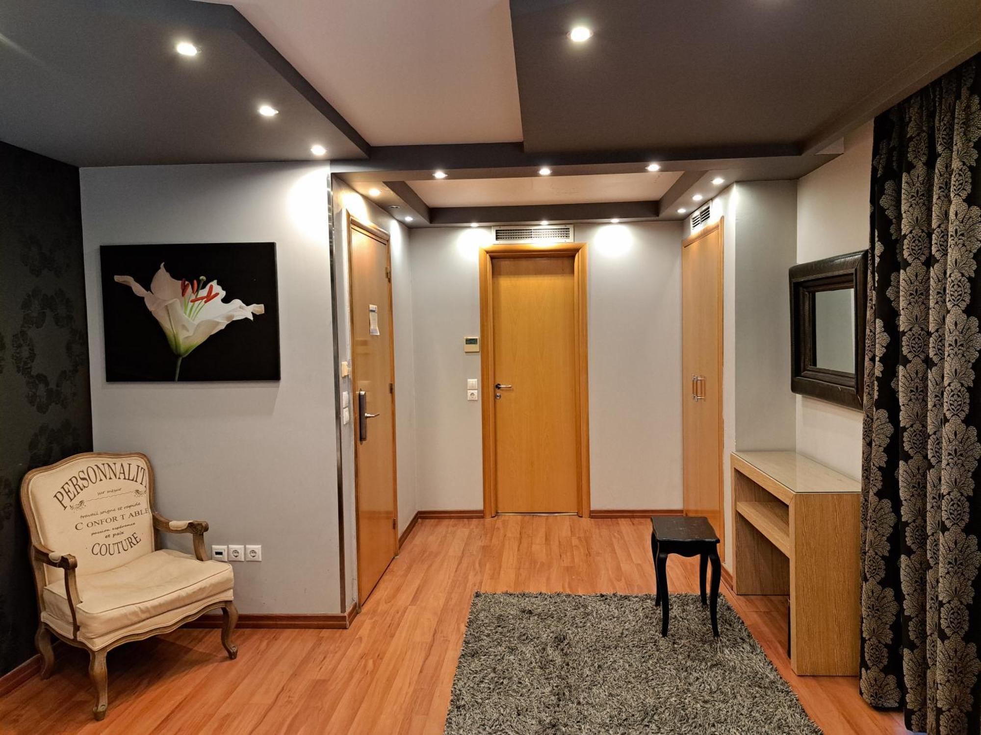 Nefeli Hotel Alimos Экстерьер фото