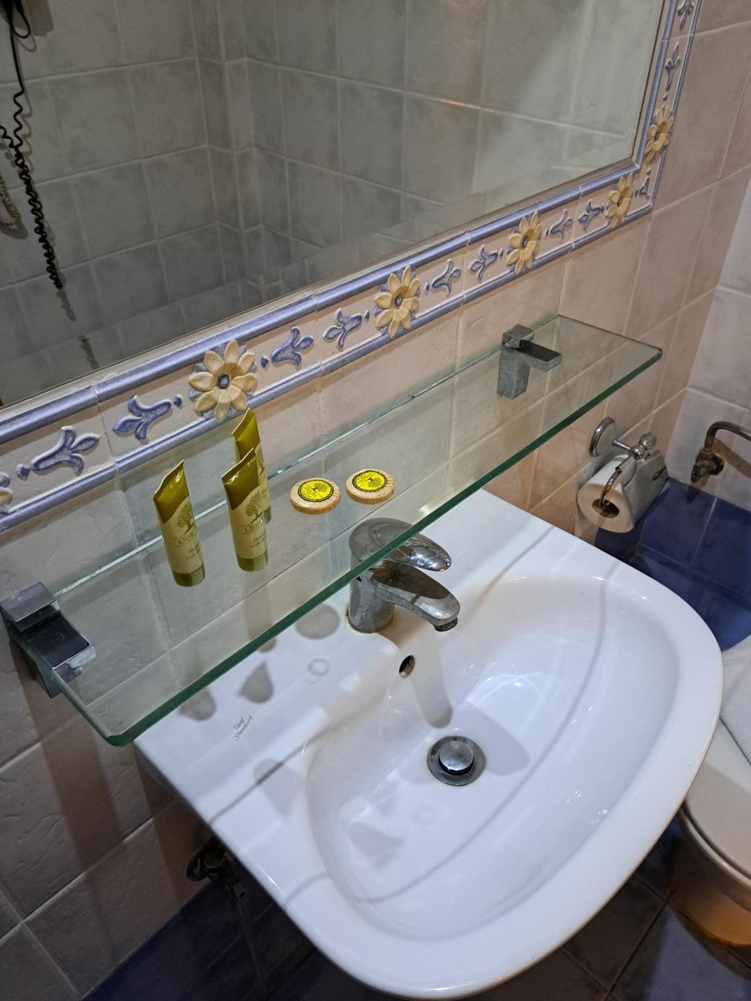 Nefeli Hotel Alimos Экстерьер фото