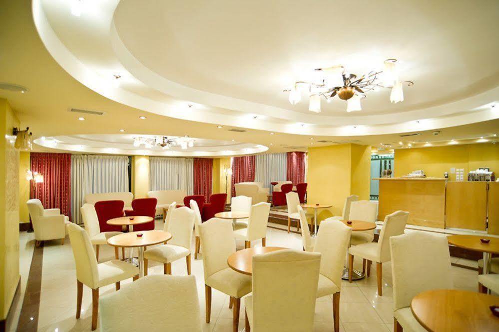 Nefeli Hotel Alimos Экстерьер фото