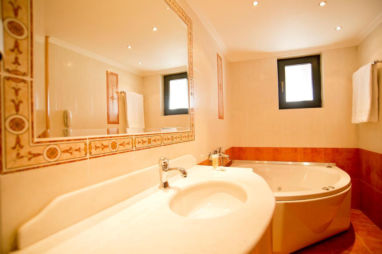 Nefeli Hotel Alimos Экстерьер фото