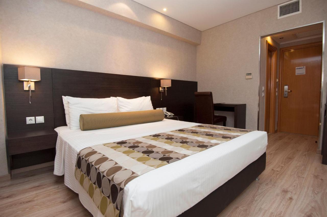 Nefeli Hotel Alimos Экстерьер фото